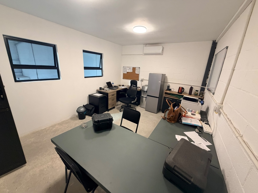 To Let Commercial Property for Rent in Fisantekraal Western Cape